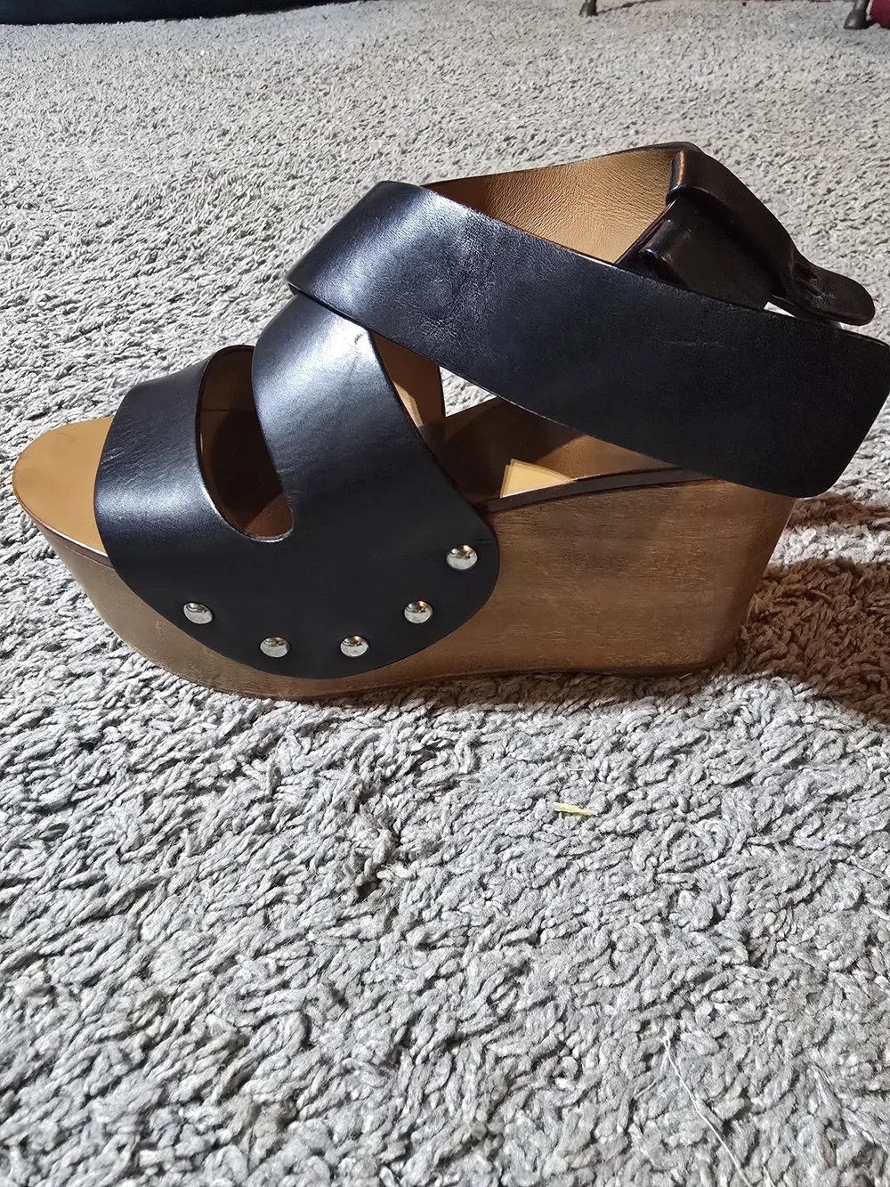 FRYE Black Studded Leather Wood Platform Sandals SZ10